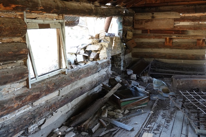 Silver Creek Canyon Road Cabin 7